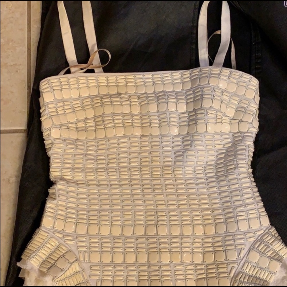 Herve Leger - Runway Off White Nude Dress - Picture 4 of 8